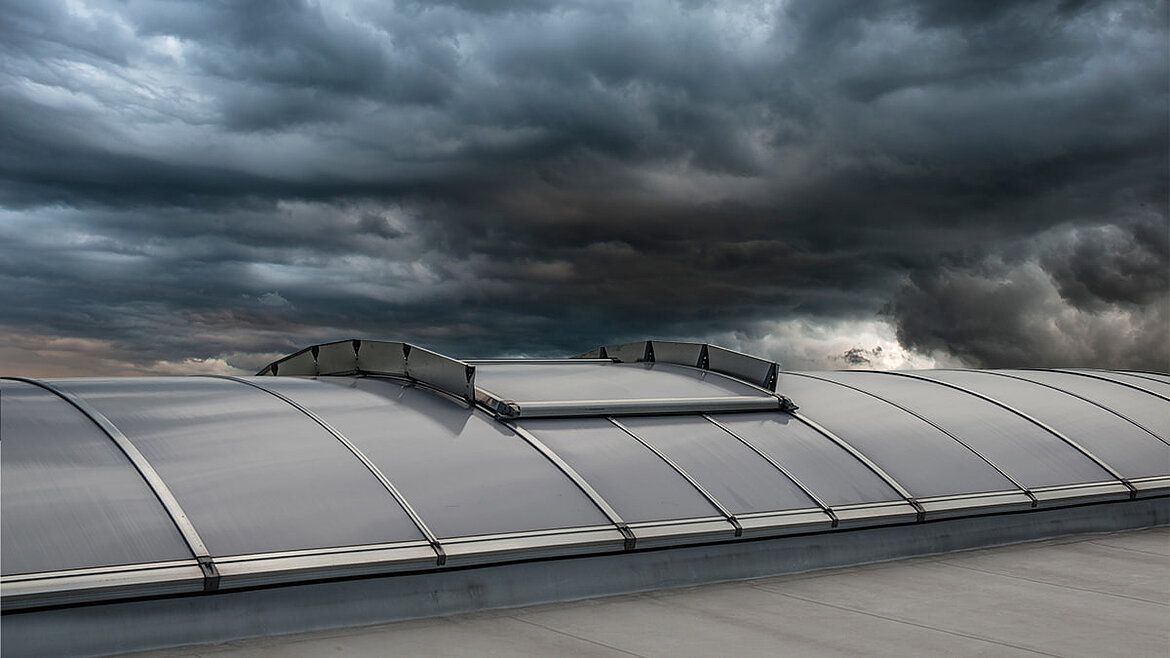 LAMILUX Extreme Weather Continuous Rooflight Thunderstorm