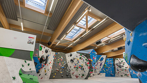 LAMILUX Continous Rooflight B - Climbing hall Telfs