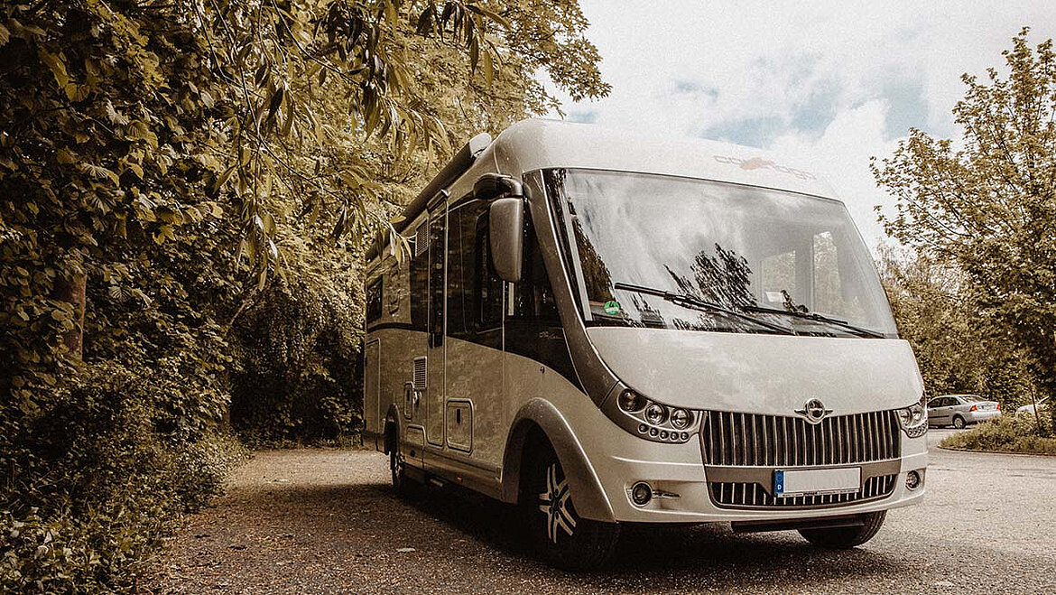 Parked Motorhome Parked Motorhome | insights by LAMILUX