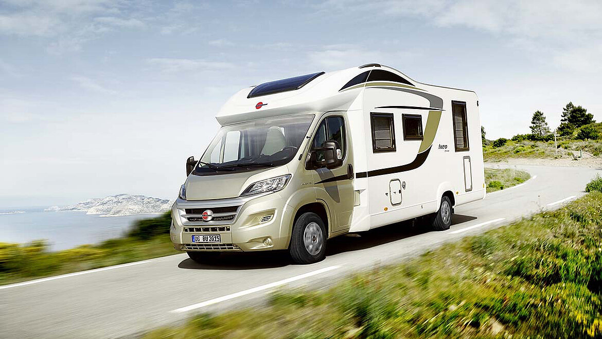 Motorhome on a Street Motorhome on a Street | insights by LAMILUX