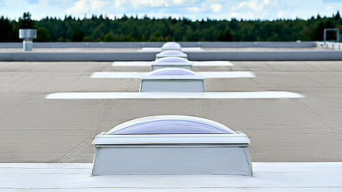 LAMILUX Rooflight F100 | BMW Lagerkomplex